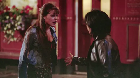 A screenshot of the 2001 episode where Zoe learns Kat is her mother