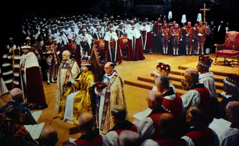 Universal History Archive Queen Elizabeth II during her coronation. 1953.