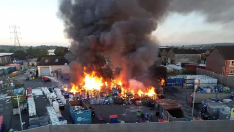 Free Radio News Fire