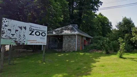 Google Dartmoor Zoo entrance