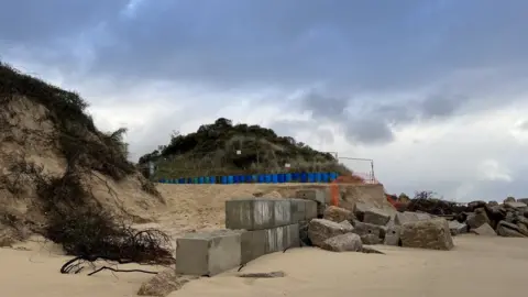 Andrew Turner/BBC coastline at hemsby