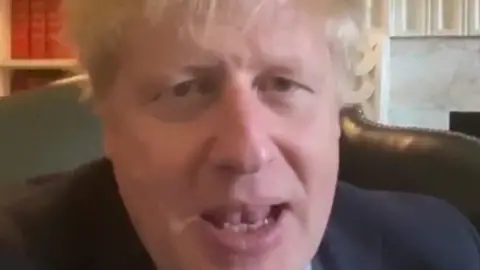 Twitter Boris Johnson