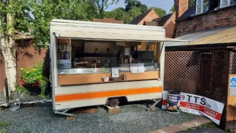 Dale End Cafe Food stall