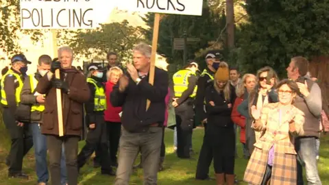 BBC Anti-lockdown protesters gather in Stroud's Stratford Park