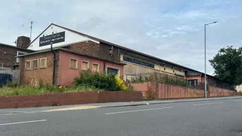 BBC/Jim Scott Thorney Close WMC