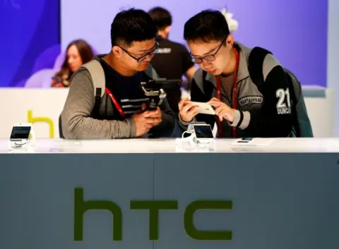 Reuters HTC display