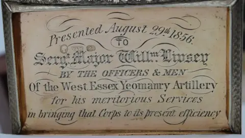 Hanson Holloway’s Ross Engraving on silver snuff box