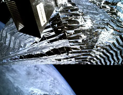 SSTL TechDemoSat drag sail