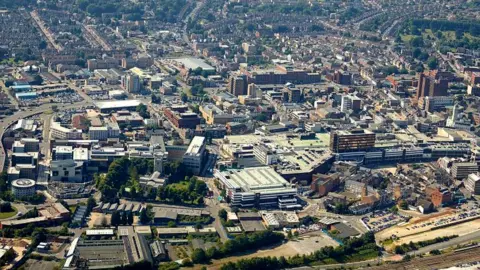 Alamy Luton from the air