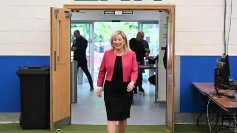 Getty/Charles McQuillan MAGHERAFELT, NORTHERN IRELAND - MAY 19: Sinn Fein northern leader Michelle O'Neill arrives at the Magherafelt count centre