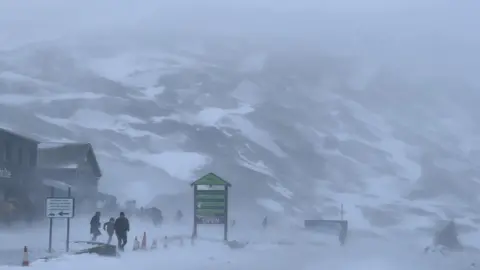 SAIS Scotland Glenshee ski centre on Sunday