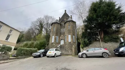 BBC Synagogue exterior