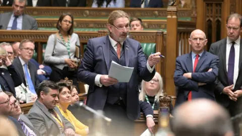 UK PARLIAMENT Chris Law