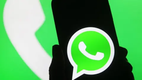 Getty Images whatsapp logo