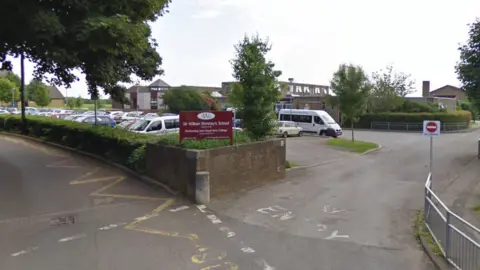 Google Sir William Romney's School in Tetbury