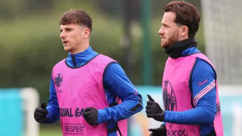 Getty Images Mason Mount and Ben Chilwell at England's training ground, 21 June