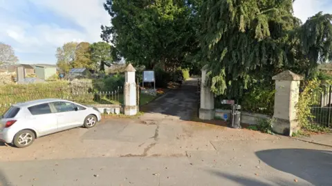 Google Google streetview of the cemetery gates