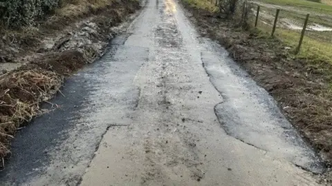 Shropshire Council Repairs on the road