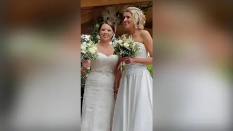 FAMILY PHOTO Helen and Rachael