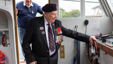 Victoria Phipps Jack Quinn on a boat