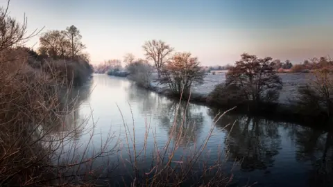 Alison Fairley The river at Wallingford.
