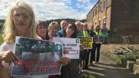 LDRS Campaigners against Mirfield development