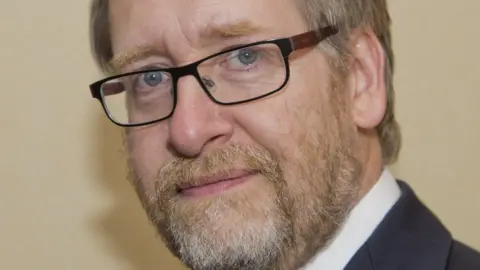 Stephen Crawford donald macaskill