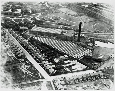 Early 20th Century aerial shot of Pagefield Mill