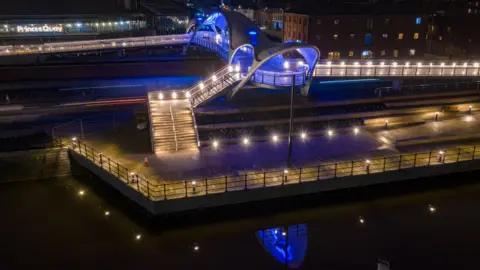 Highways England Murdoch's Connection in Hull