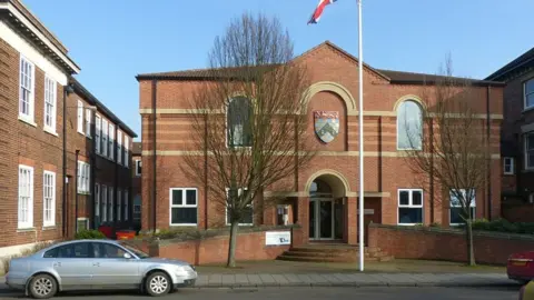 ALAN MURRAY-RUST/GEOGRAPH St Peter's Hill, Grantham