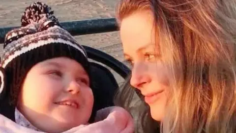 Alexa and her mother Julie Galloway