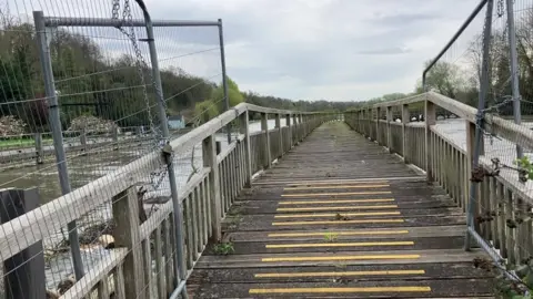 Marsh Lock Horsebridge