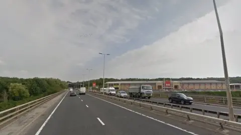 Google The stretch of road