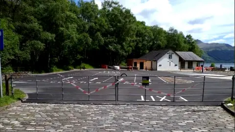 Loch Lomond and the Trossachs National Park All facilities including car parks at the National Park remain closed this weekend