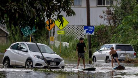 Hawaii's Flooding Crisis: A $1 Billion Toll and Human Stories