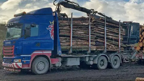 Police Scotland Lorry