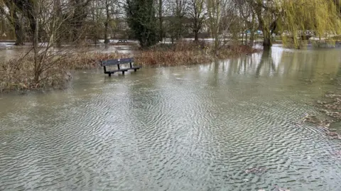 Steve Hubbard/BBC Flooding in St Neots
