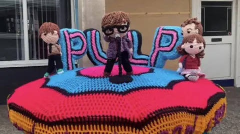 Anonymous Post box topper of Pulp