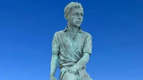 ZEB SOANES/BRITTEN AS A BOY A depiction of how the bronze sculpture of Benjamin Britten as a boy would look, with the composer wearing shorts and short-sleeved top