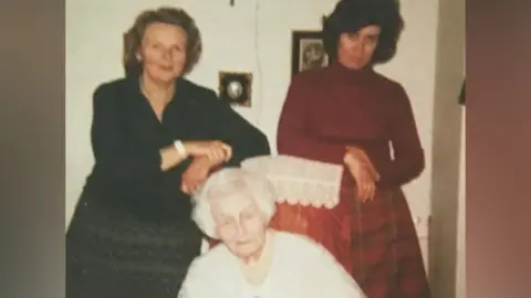 Sylvia MacKenzie Three ladies photographed in the 1980s, two are middle aged and one is elderly
