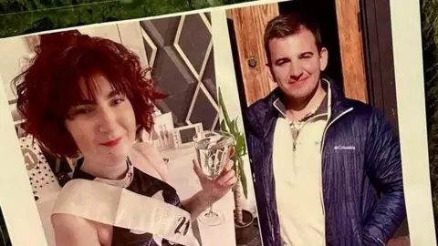 Family photo Chloe Pescod and Alex Newlove 