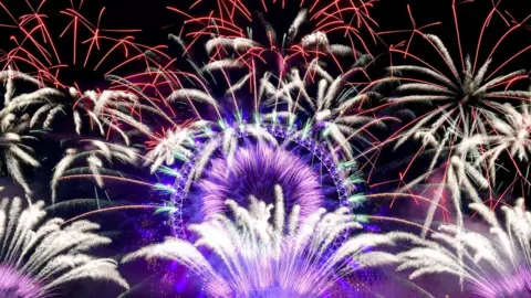 EPA London New Year's Eve fireworks 2019