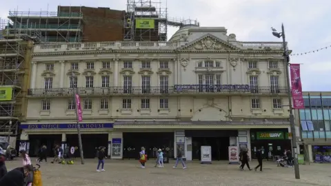 Steve Daniels/Geograph Blackpool Winter Gardens