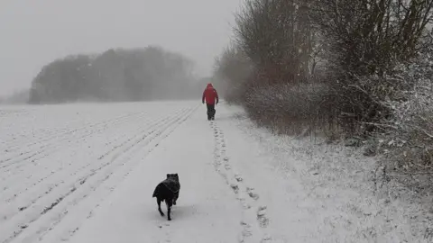 NinaB/BBC Weather Watchers Saxmundham in Suffolk