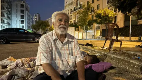 Mohammed, a displaced man, sheltering successful  Beirut's Martyr's Square