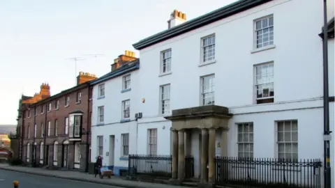 Geograph/ Jaggery Welshpool Magistrates' Court