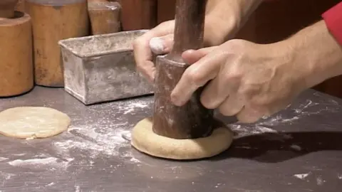 Making a pie