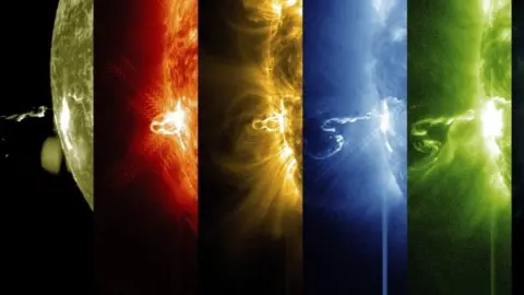 Solar Dynamics Observatory/NASA Solar flares
