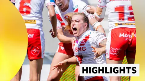 St Helens' Shona Hoyle celebrates her try against York