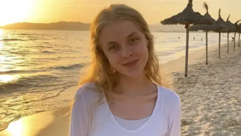 Molly Fenton Molly Fenton